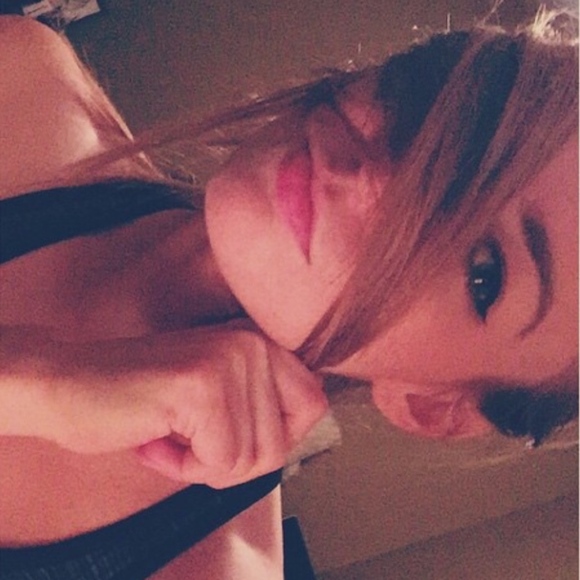 Meet your Posher, Kristy - Picture 4 of 4